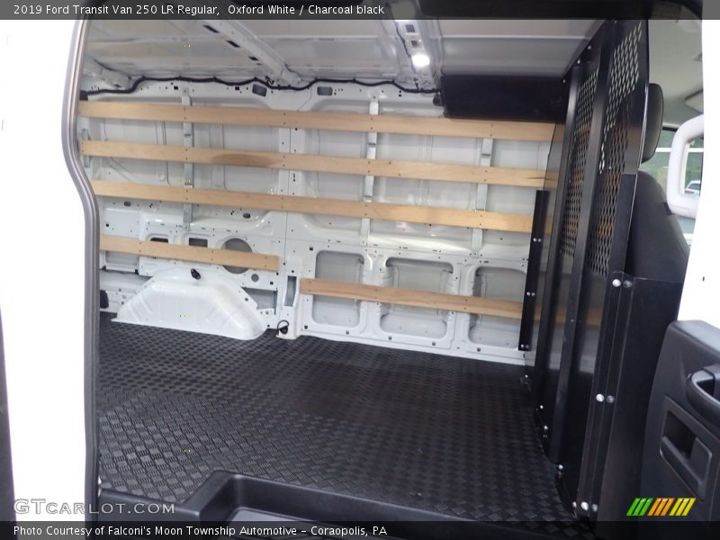 Oxford White / Charcoal black 2019 Ford Transit Van 250 LR Regular