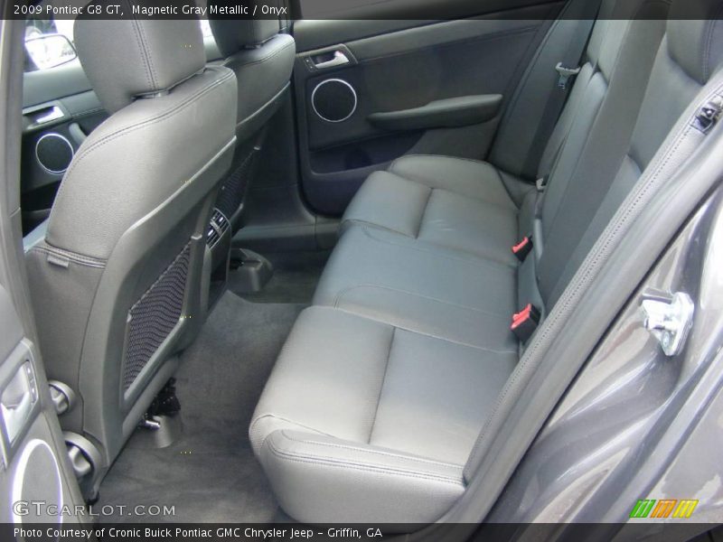 Magnetic Gray Metallic / Onyx 2009 Pontiac G8 GT