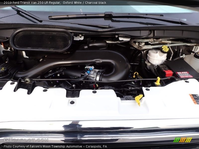 Oxford White / Charcoal black 2019 Ford Transit Van 250 LR Regular