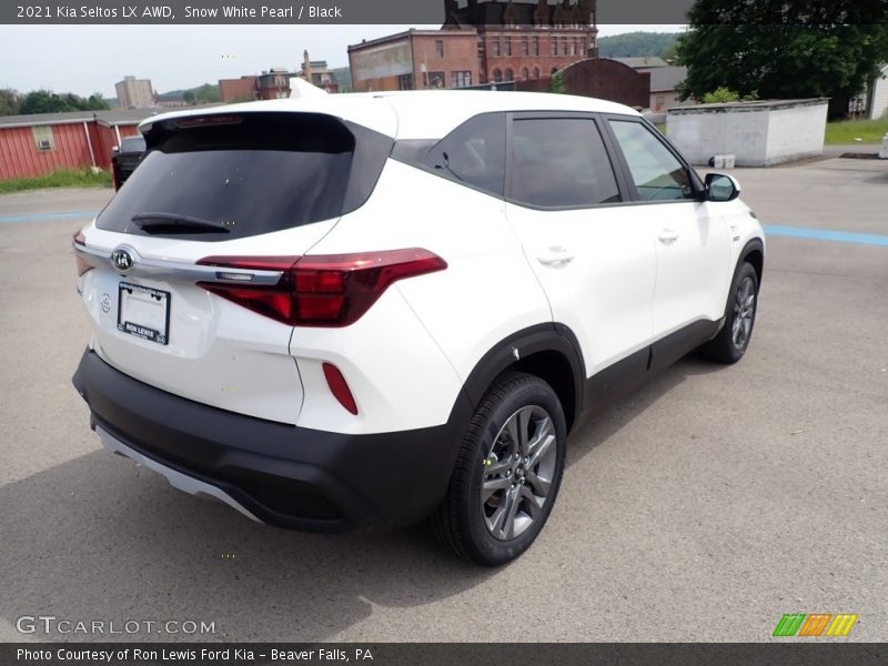 Snow White Pearl / Black 2021 Kia Seltos LX AWD