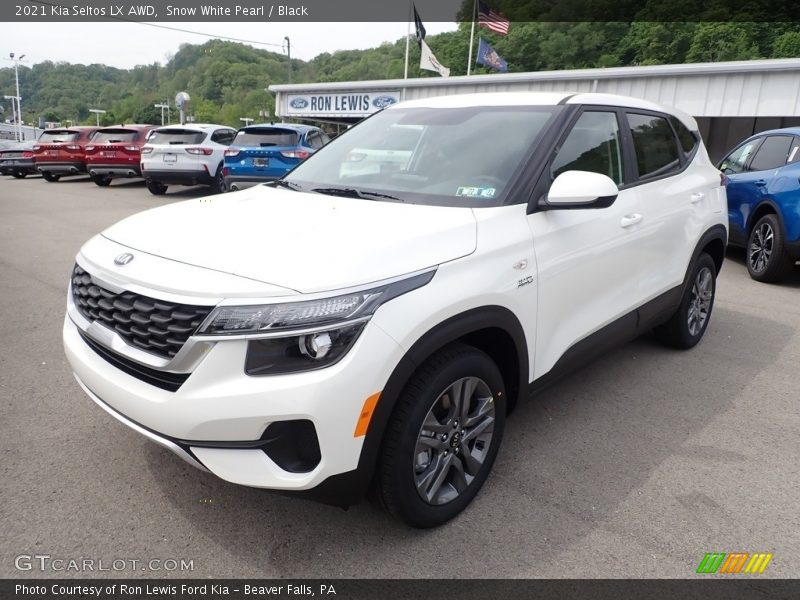 Snow White Pearl / Black 2021 Kia Seltos LX AWD