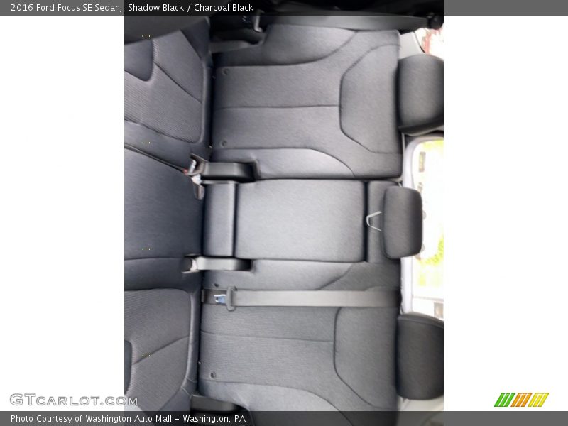 Shadow Black / Charcoal Black 2016 Ford Focus SE Sedan