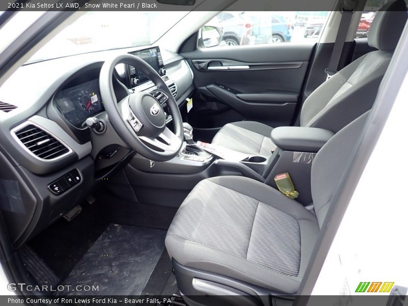 Snow White Pearl / Black 2021 Kia Seltos LX AWD