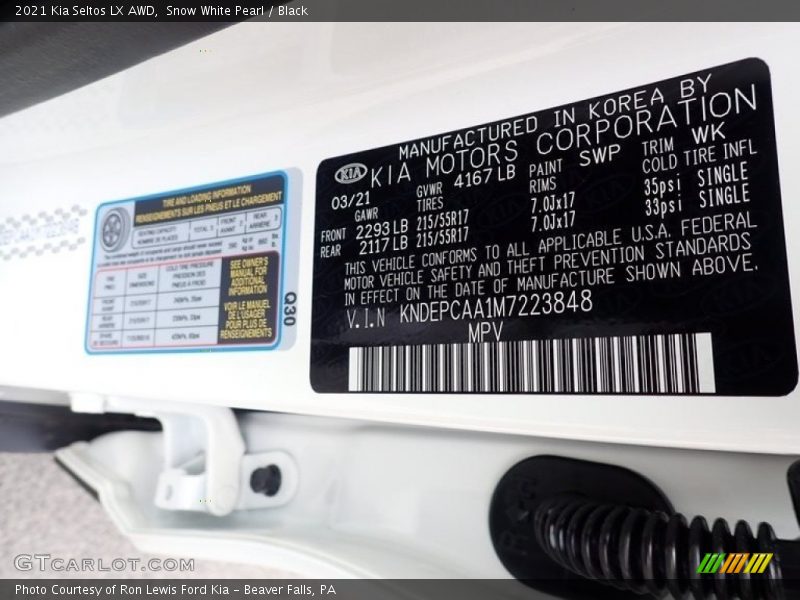 Snow White Pearl / Black 2021 Kia Seltos LX AWD