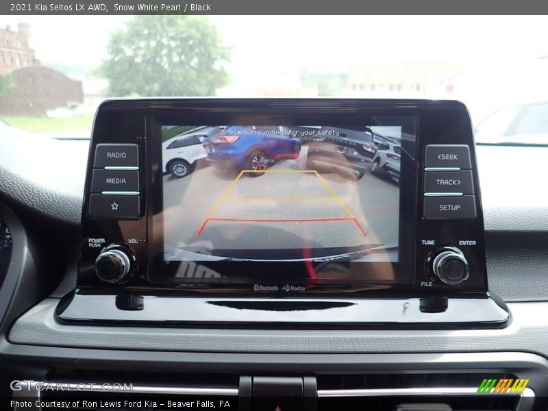 Snow White Pearl / Black 2021 Kia Seltos LX AWD
