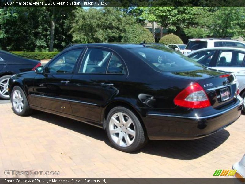 Black / Black 2007 Mercedes-Benz E 350 4Matic Sedan