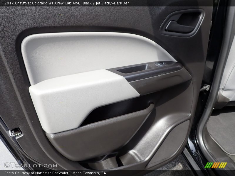 Black / Jet Black/­Dark Ash 2017 Chevrolet Colorado WT Crew Cab 4x4