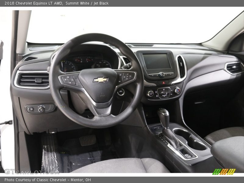 Summit White / Jet Black 2018 Chevrolet Equinox LT AWD