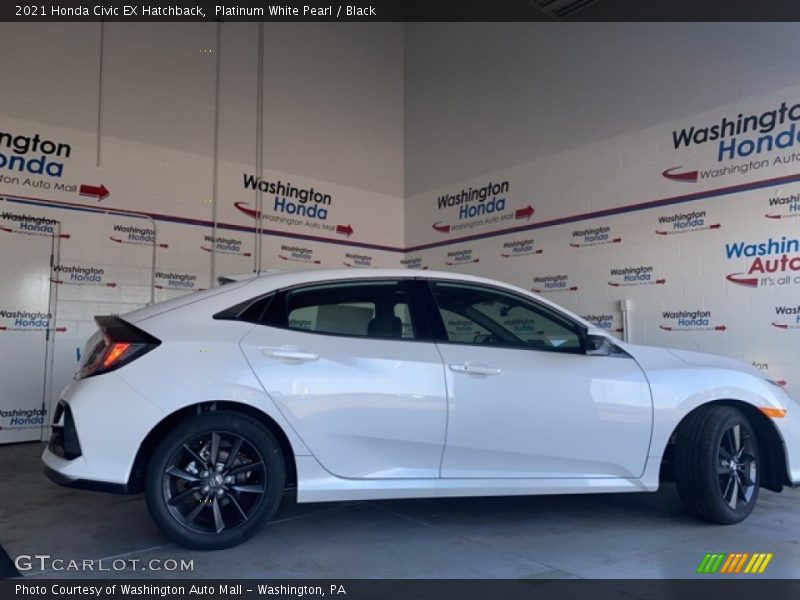 Platinum White Pearl / Black 2021 Honda Civic EX Hatchback