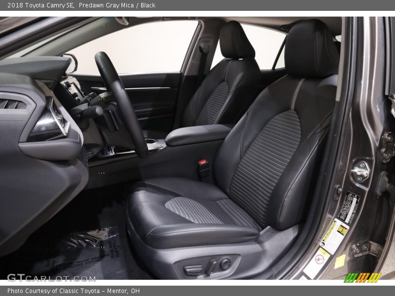 Predawn Gray Mica / Black 2018 Toyota Camry SE
