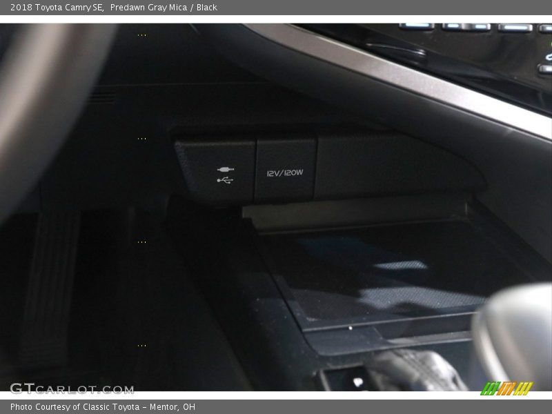Predawn Gray Mica / Black 2018 Toyota Camry SE