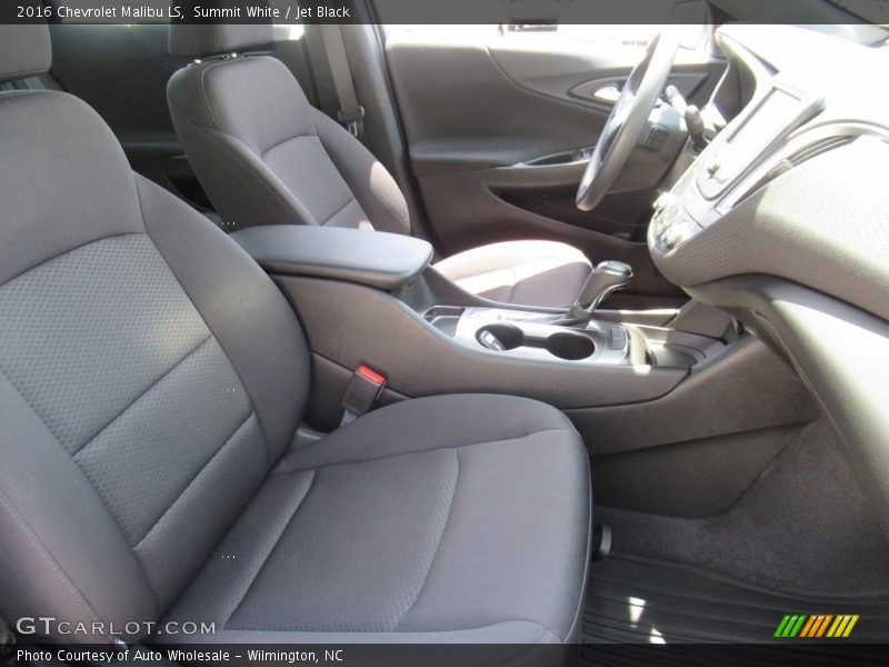 Summit White / Jet Black 2016 Chevrolet Malibu LS
