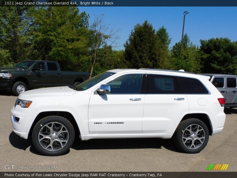 Bright White / Black 2021 Jeep Grand Cherokee Overland 4x4