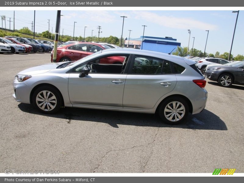 Ice Silver Metallic / Black 2019 Subaru Impreza 2.0i 5-Door