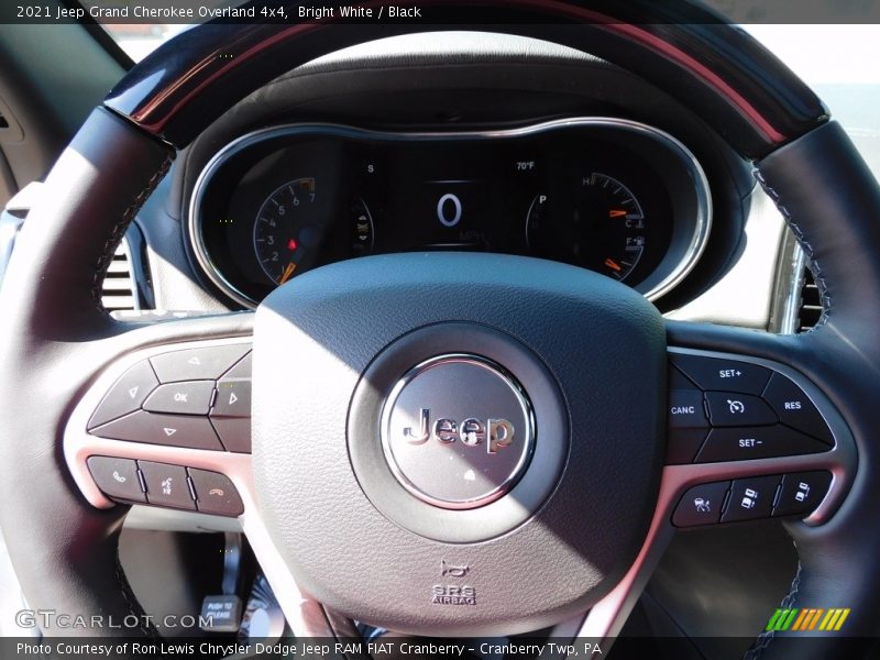 Bright White / Black 2021 Jeep Grand Cherokee Overland 4x4