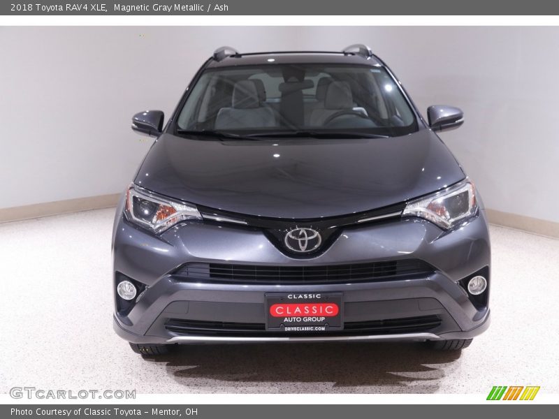 Magnetic Gray Metallic / Ash 2018 Toyota RAV4 XLE