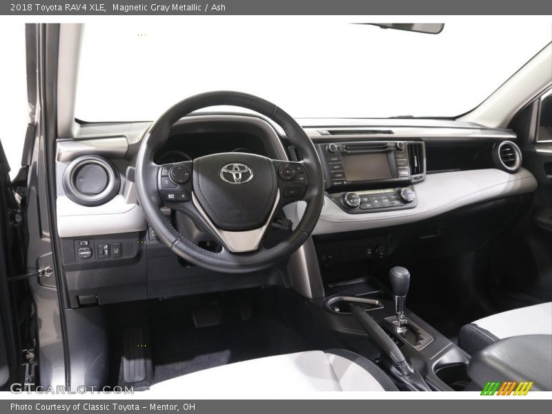 Magnetic Gray Metallic / Ash 2018 Toyota RAV4 XLE
