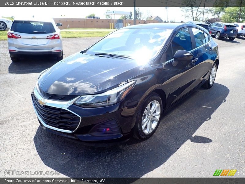Mosaic Black Metallic / Black 2019 Chevrolet Cruze LT Hatchback