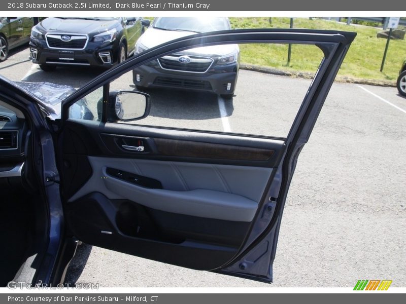 Dark Blue Pearl / Titanium Gray 2018 Subaru Outback 2.5i Limited