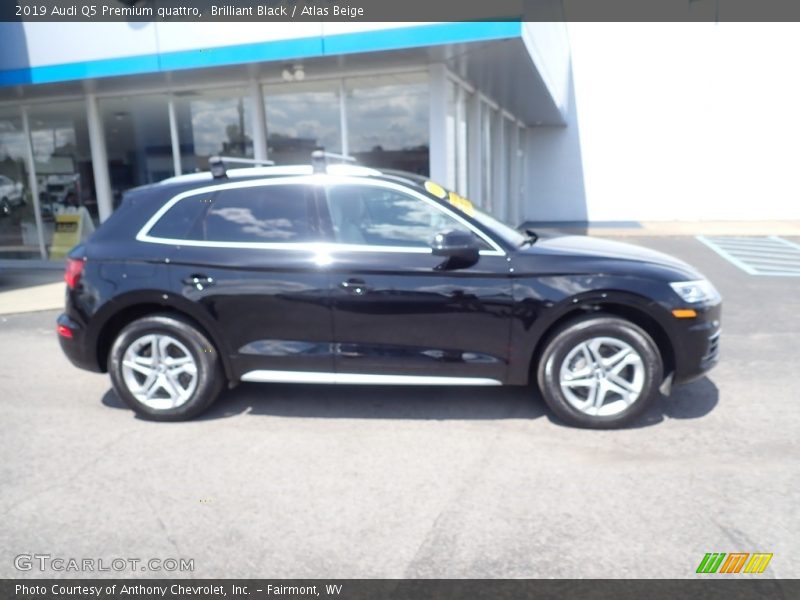 Brilliant Black / Atlas Beige 2019 Audi Q5 Premium quattro