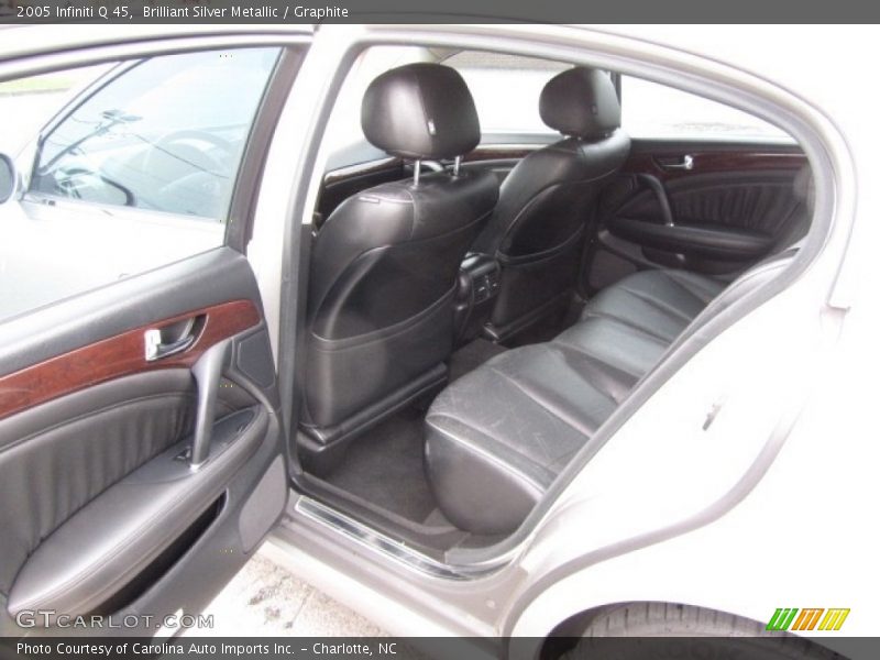 Brilliant Silver Metallic / Graphite 2005 Infiniti Q 45