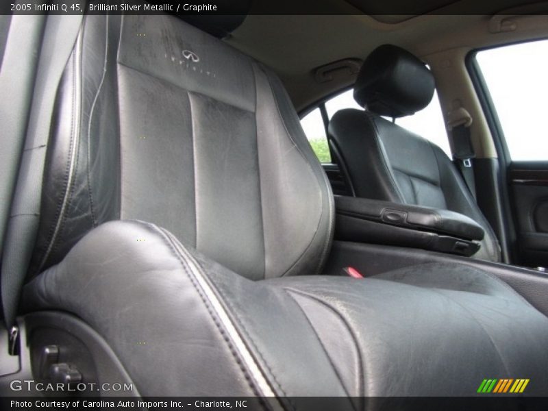 Brilliant Silver Metallic / Graphite 2005 Infiniti Q 45