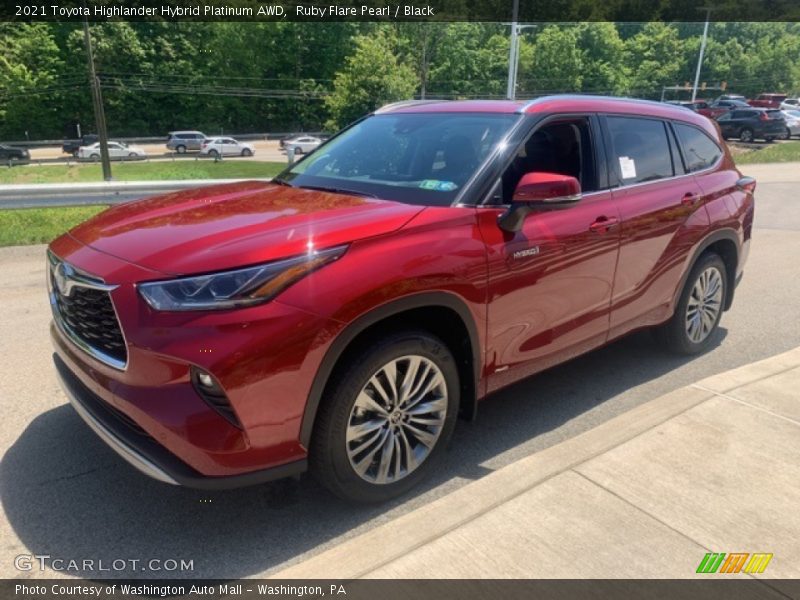 Ruby Flare Pearl / Black 2021 Toyota Highlander Hybrid Platinum AWD