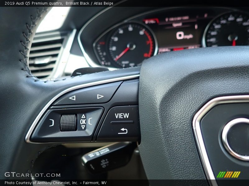 Brilliant Black / Atlas Beige 2019 Audi Q5 Premium quattro