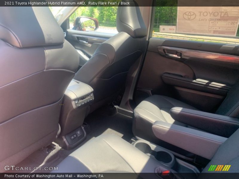 Ruby Flare Pearl / Black 2021 Toyota Highlander Hybrid Platinum AWD