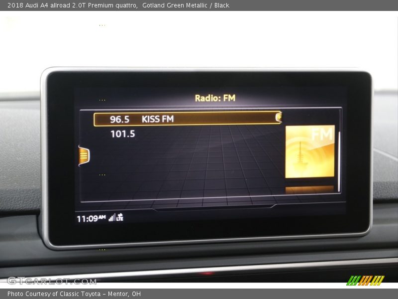 Gotland Green Metallic / Black 2018 Audi A4 allroad 2.0T Premium quattro