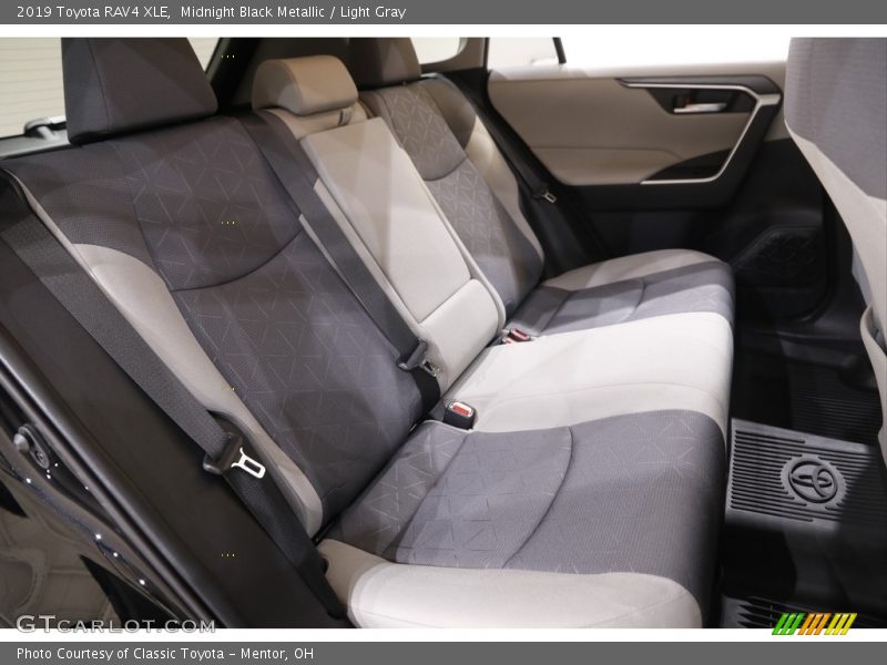 Midnight Black Metallic / Light Gray 2019 Toyota RAV4 XLE