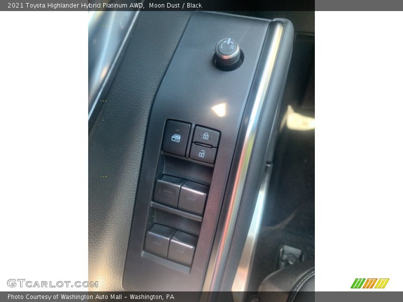 Moon Dust / Black 2021 Toyota Highlander Hybrid Platinum AWD