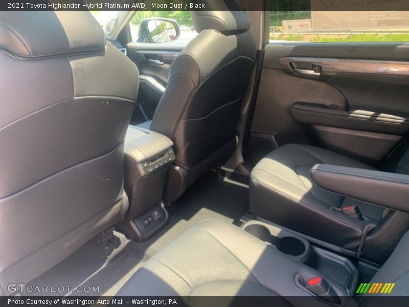 Moon Dust / Black 2021 Toyota Highlander Hybrid Platinum AWD