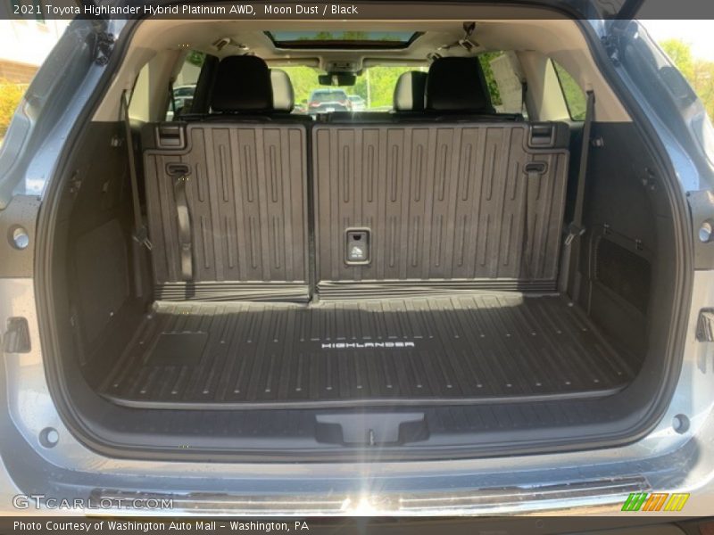 Moon Dust / Black 2021 Toyota Highlander Hybrid Platinum AWD