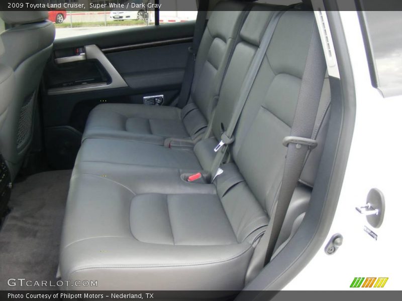 Super White / Dark Gray 2009 Toyota Land Cruiser