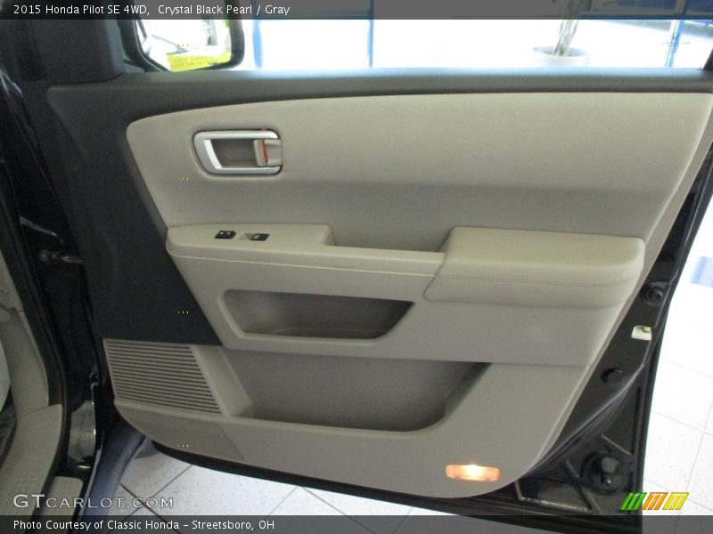 Door Panel of 2015 Pilot SE 4WD
