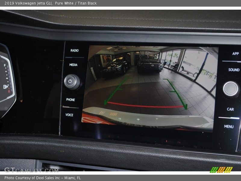 Pure White / Titan Black 2019 Volkswagen Jetta GLI