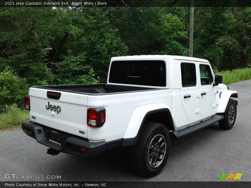 Bright White / Black 2021 Jeep Gladiator Overland 4x4