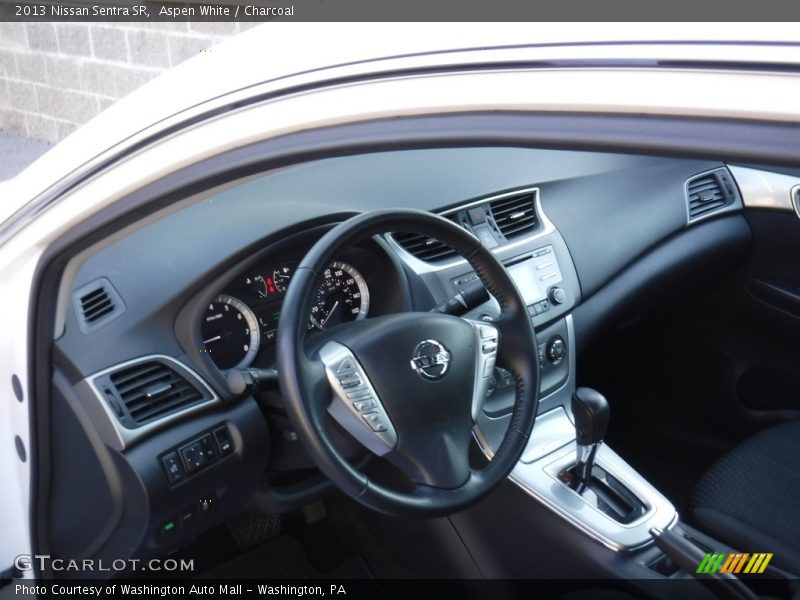 Aspen White / Charcoal 2013 Nissan Sentra SR