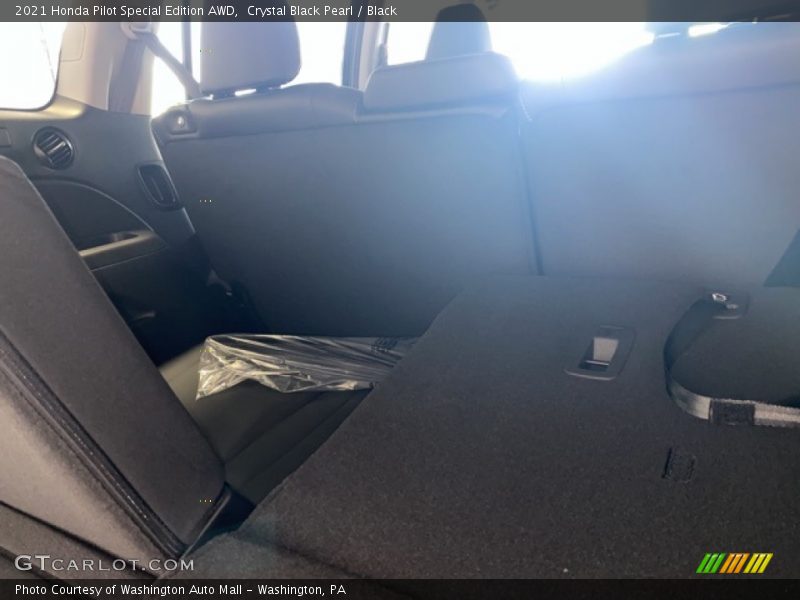 Crystal Black Pearl / Black 2021 Honda Pilot Special Edition AWD