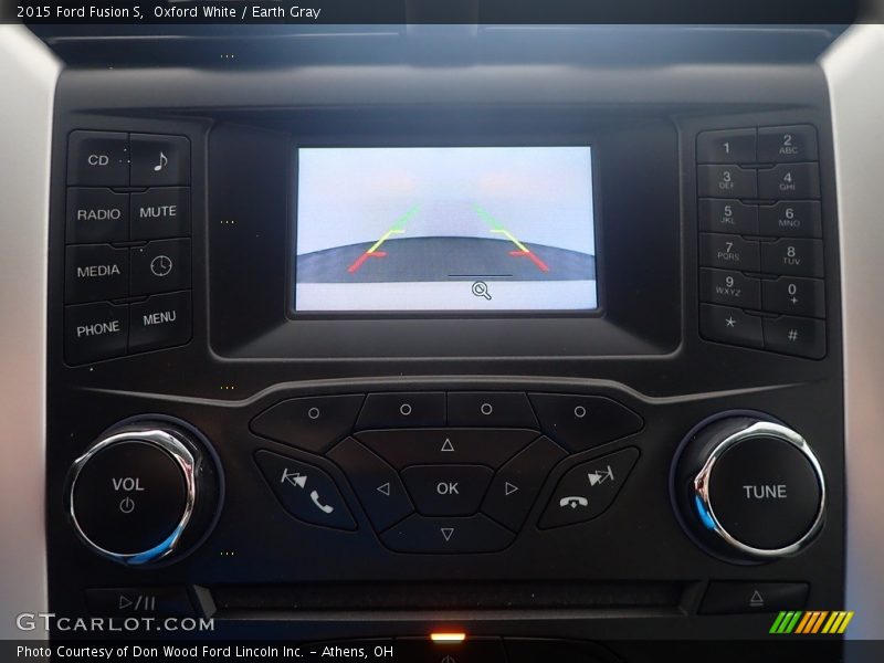 Oxford White / Earth Gray 2015 Ford Fusion S