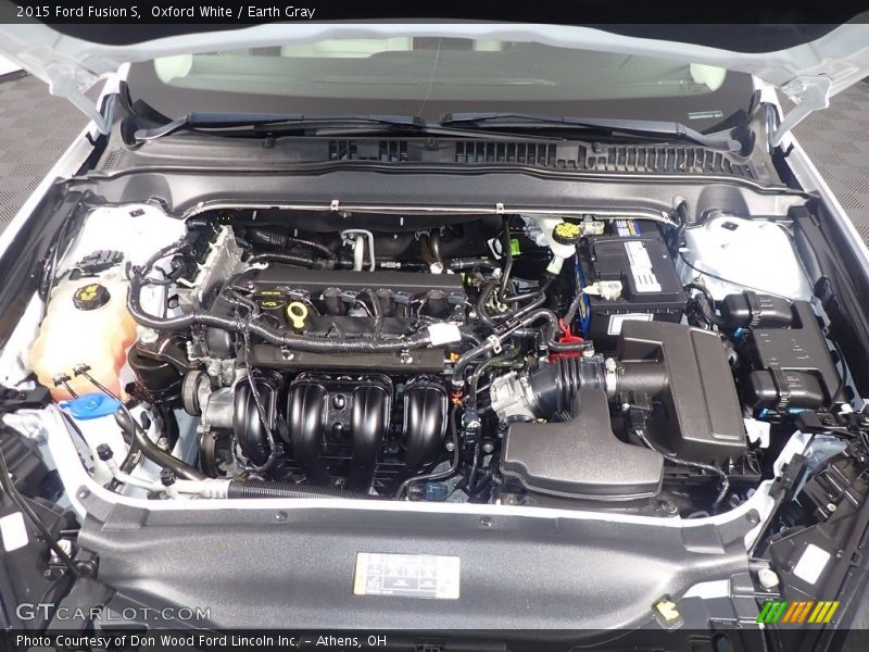 Oxford White / Earth Gray 2015 Ford Fusion S