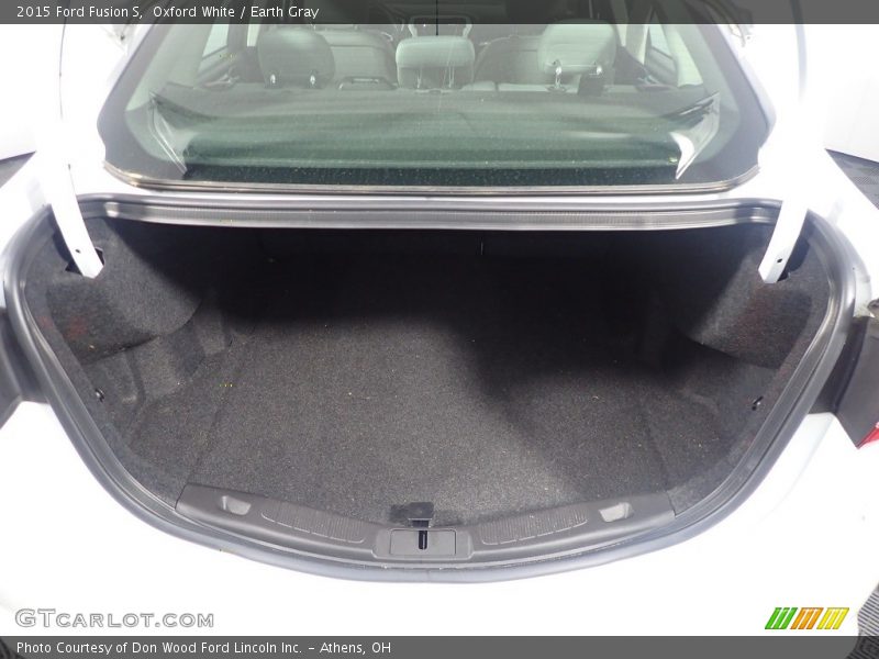 Oxford White / Earth Gray 2015 Ford Fusion S