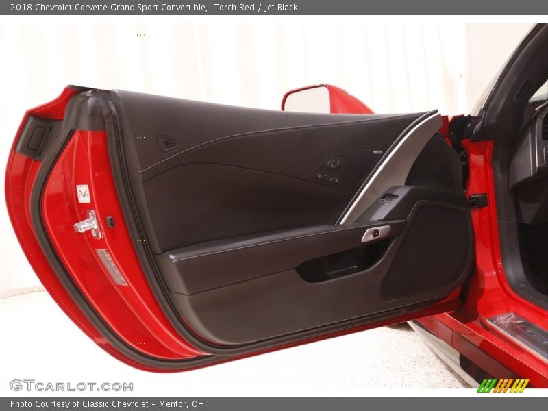 Torch Red / Jet Black 2018 Chevrolet Corvette Grand Sport Convertible