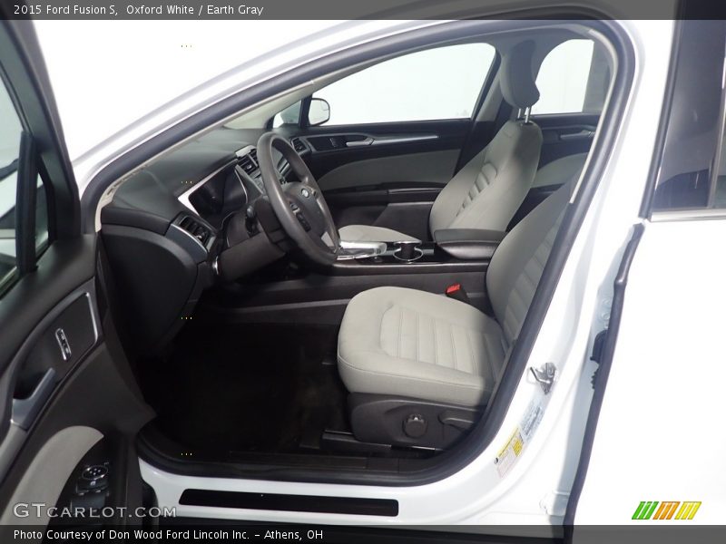 Oxford White / Earth Gray 2015 Ford Fusion S