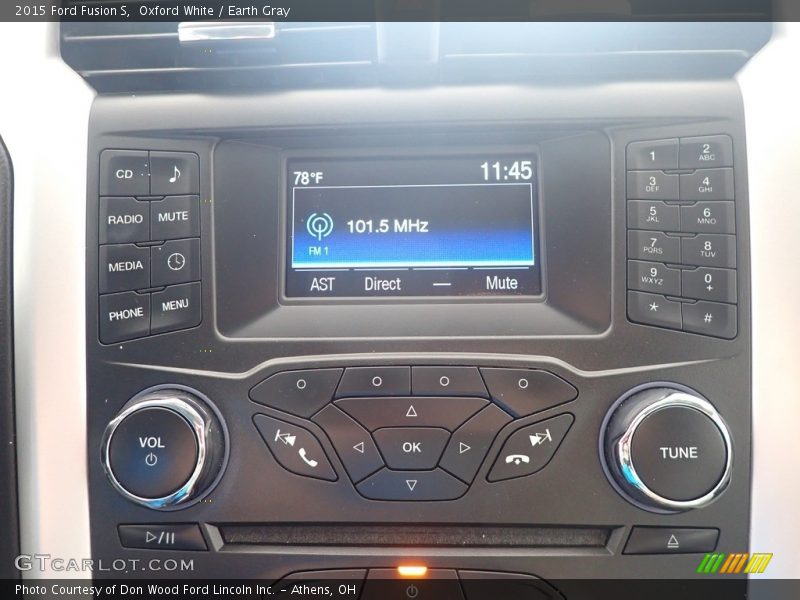 Oxford White / Earth Gray 2015 Ford Fusion S