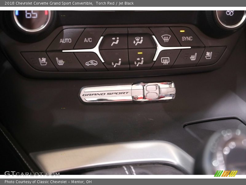Torch Red / Jet Black 2018 Chevrolet Corvette Grand Sport Convertible