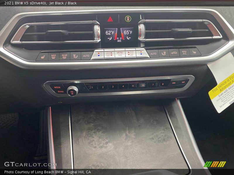 Jet Black / Black 2021 BMW X5 sDrive40i