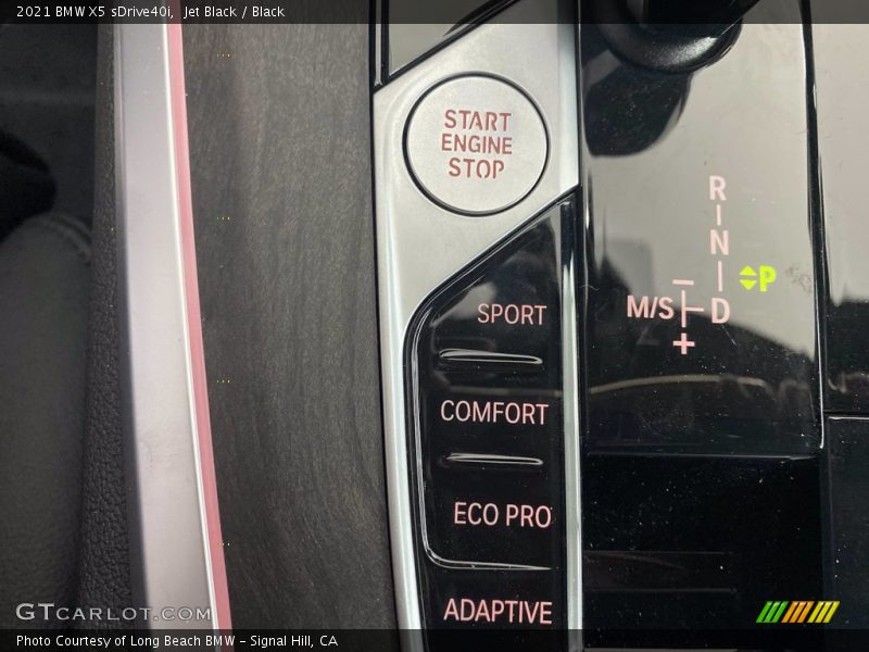 Jet Black / Black 2021 BMW X5 sDrive40i