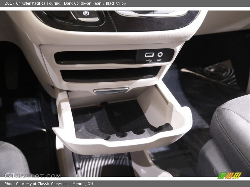 Dark Cordovan Pearl / Black/Alloy 2017 Chrysler Pacifica Touring